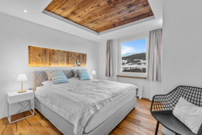 Perfekte Aussicht mit Poolbereich in Skiregion